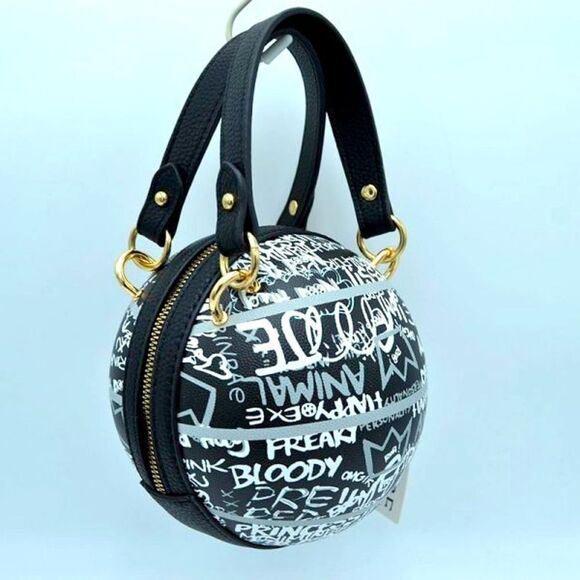 Graffiti Basketball Shape Clutch Model 2 - Picture 2 of 5